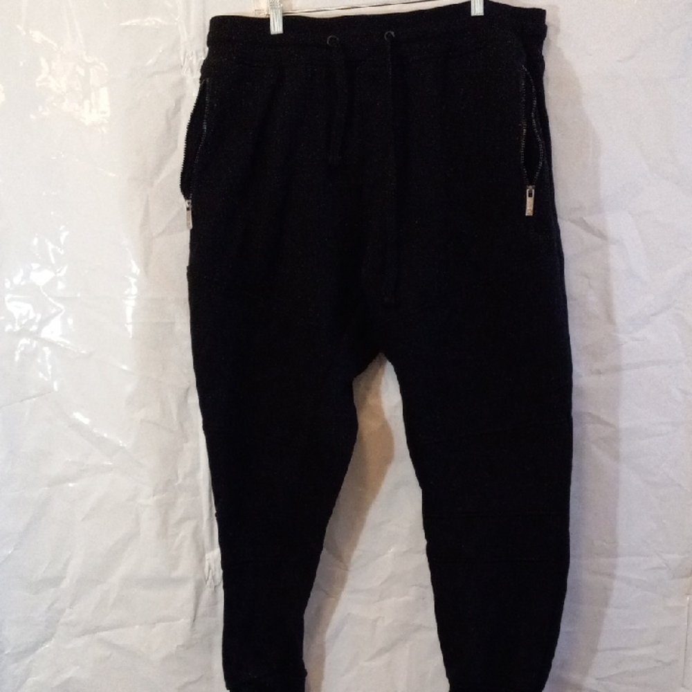 Size 4XL Men's Big And Tall Black Jogger/SweatPants By Akademiks